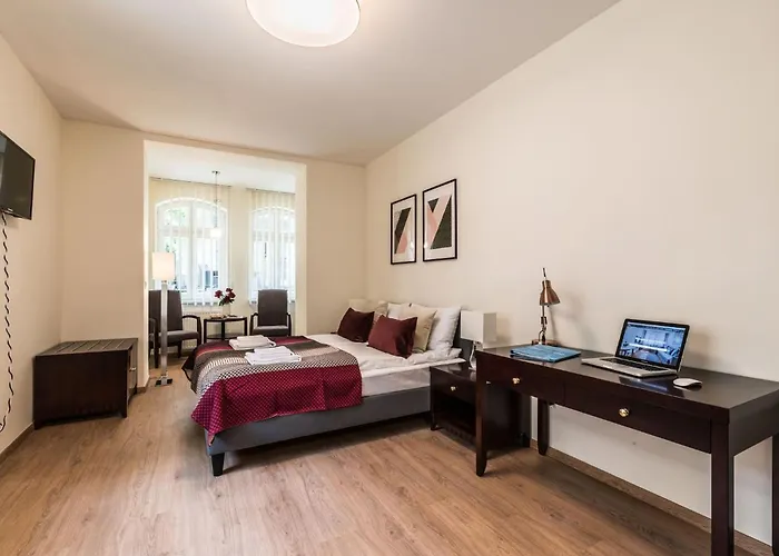 Rent Like - Elizy Orzeszkowej 6 דירה