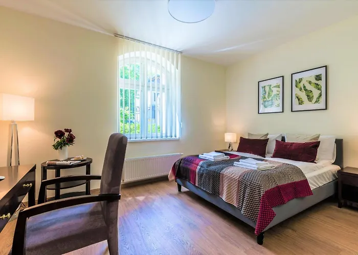 Rent Like - Elizy Orzeszkowej 6 *