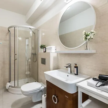 Rent Like - Elizy Orzeszkowej 6 *