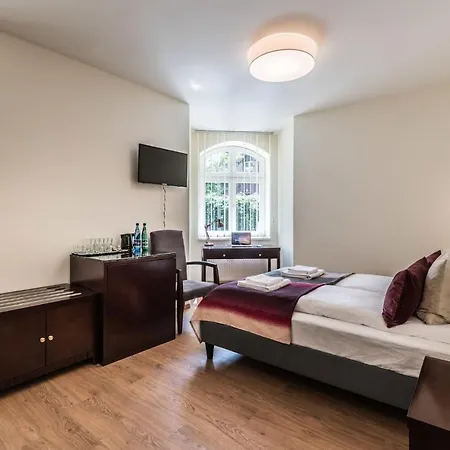 Rent Like - Elizy Orzeszkowej 6 Poznań