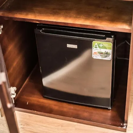 Rent Like - Elizy Orzeszkowej 6 * Poznan