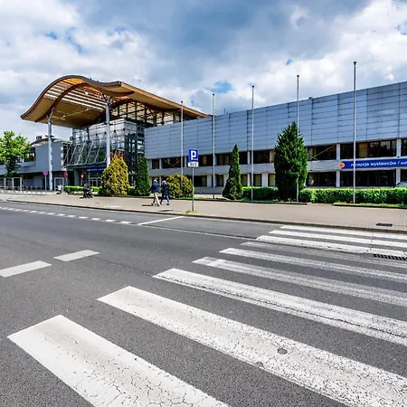 Rent Like - Elizy Orzeszkowej 6 * Poznań