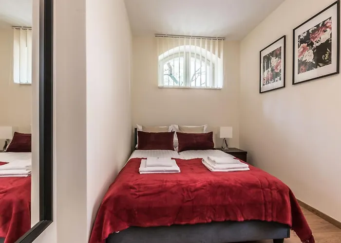 Rent Like - Elizy Orzeszkowej 6