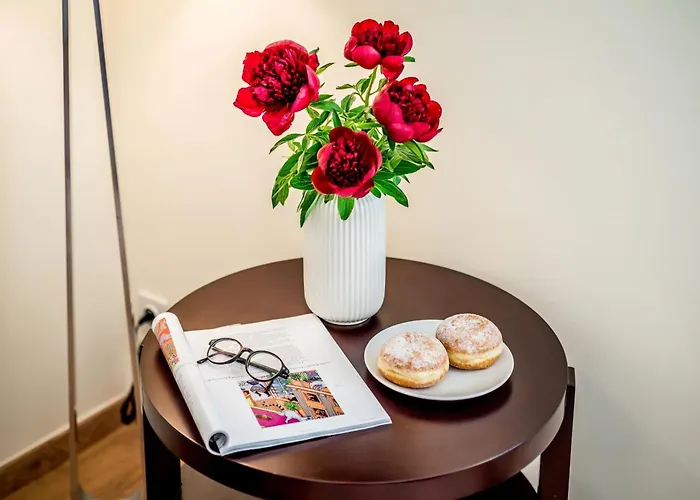 Rent Like - Elizy Orzeszkowej 6 *