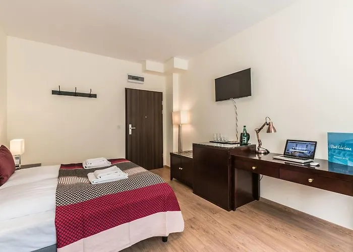 Rent Like - Elizy Orzeszkowej 6 * Posen